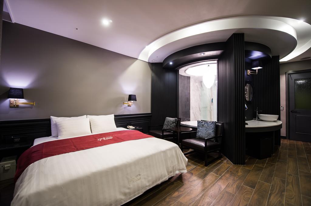 Hotel Floce Bucheon Værelse billede